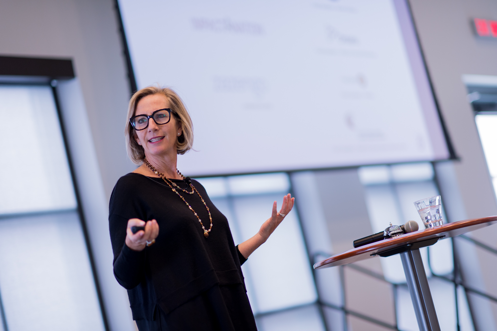 Vicki Saunders speaks at a seminar on business. Image: Supplied