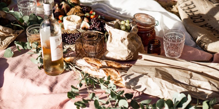 Picnic Spread. Image by Anna Guerrero via Pexels