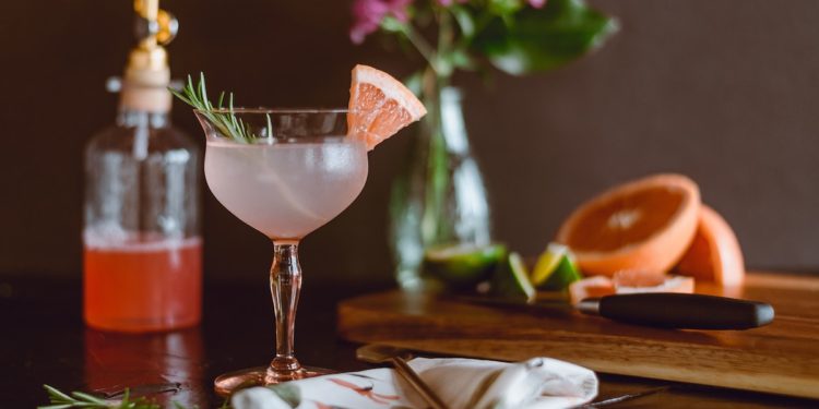 The 12 Best Rum Bars around Australia to Visit in 2021. Photographed by Tina Witherspoon. Image via Unsplash