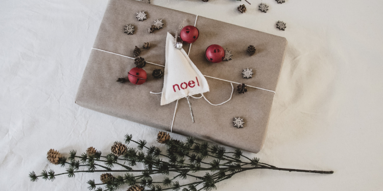 Christmas Gift Guide 2020 The 10 Must Have Presents for Her. Photographed by Debby Hudson. Image via Unsplash