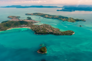 Hamilton Island, Whitsunday Islands, Queensland. Photographed by superjoseph. Image via Shutterstock.