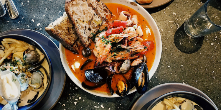 Perth's 9 Best Italian Restaurants to Visit in 2021. Photographed by Cloris Ying. Image via Unsplash.