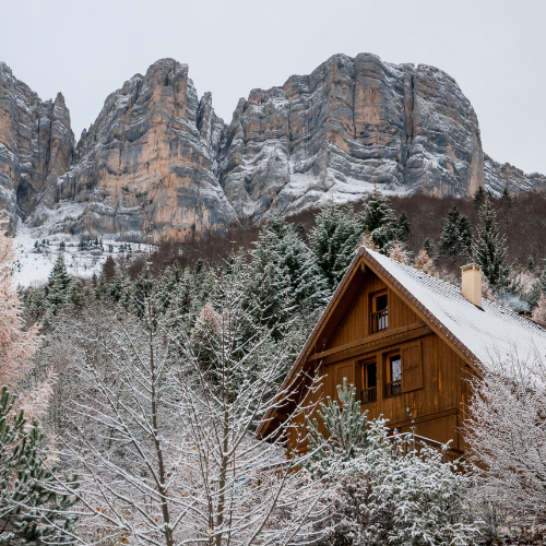 <strong>Chalet Shemshak Lodge,</strong> France