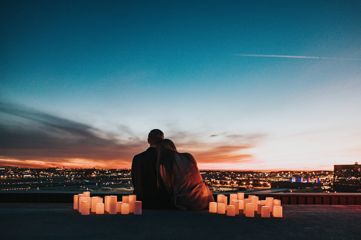 10 Fun and Unique Date Night Ideas in Sydney 2023. Photographed by Nathan Dumlao. Image via Unsplash.