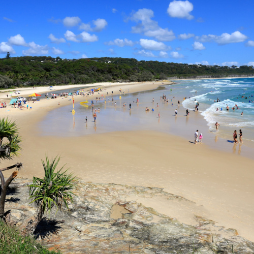 <strong>Cylinder Beach</strong>