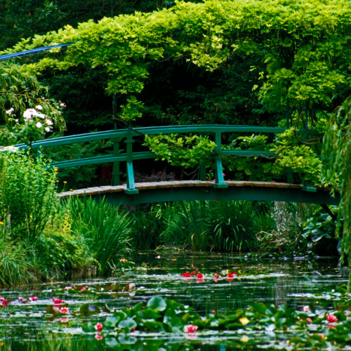 <strong>The Water Lily Pond: Green Harmony</strong>, Claude Monet