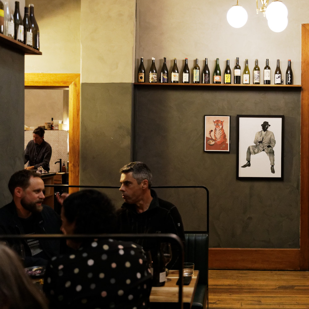 <strong>Lucinda Wine Bar</strong>