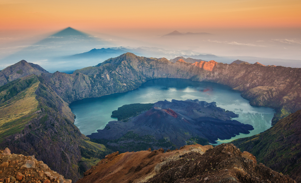 Mount Rinjani. Photographed by rob_travel. Image via Shutterstock