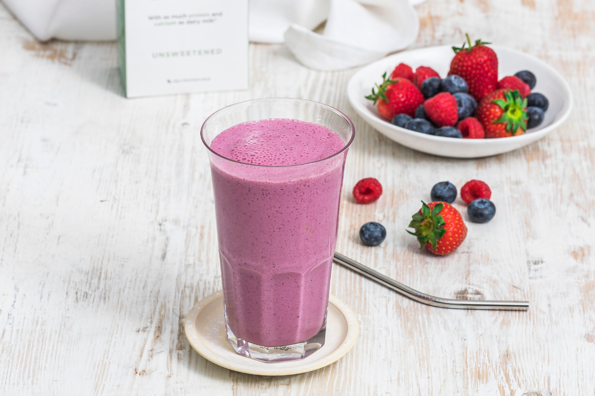 Australia’s Own LIKE MILK Unsweetened. Berry Nice Smoothie. Image supplied