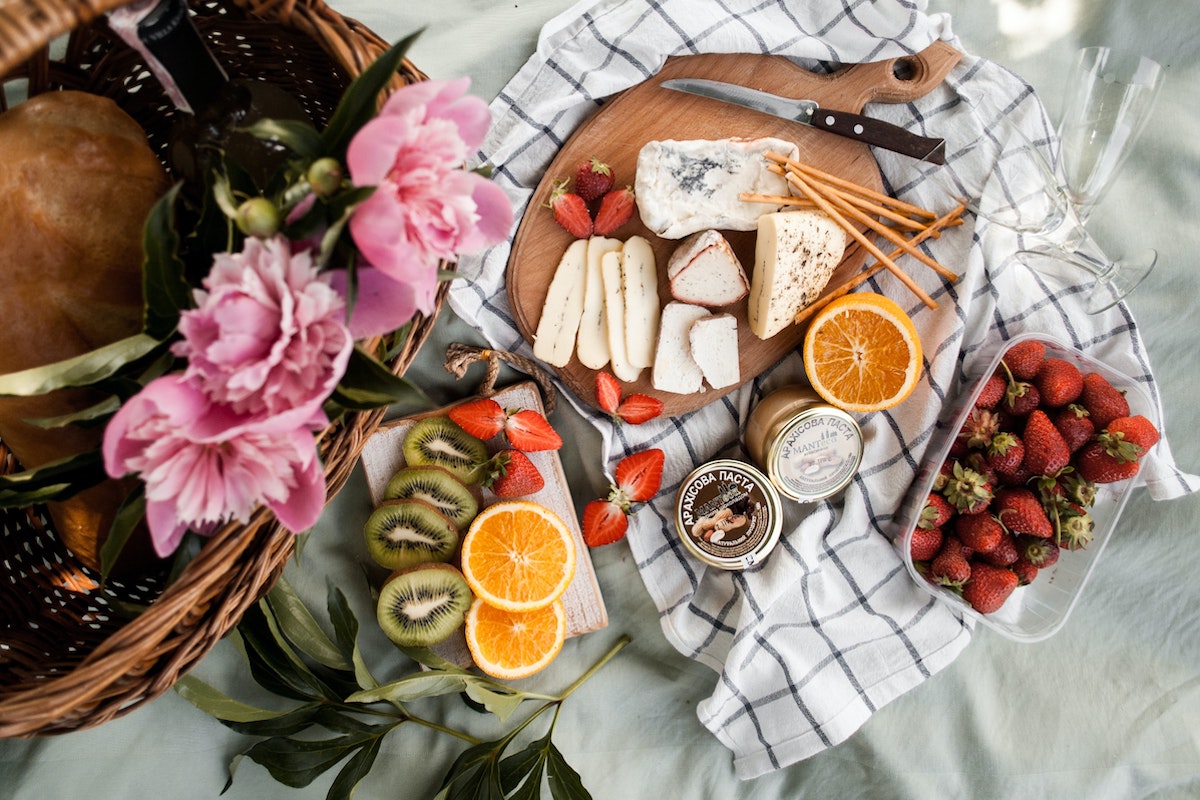 Picnic Food. Image by Kate Hliznitsova via Unsplash.