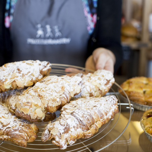 <strong>Racine Bakery</strong>