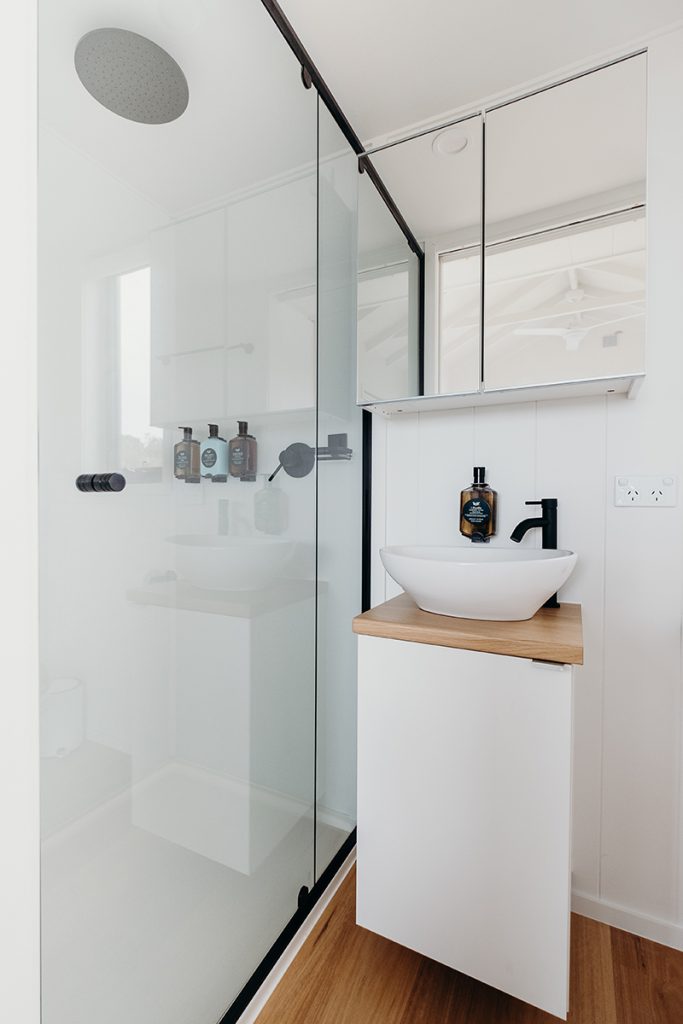 In2thewild Norah, Queensland, bathroom. Photographed by Morgan Journal. Image supplied via In2thwild