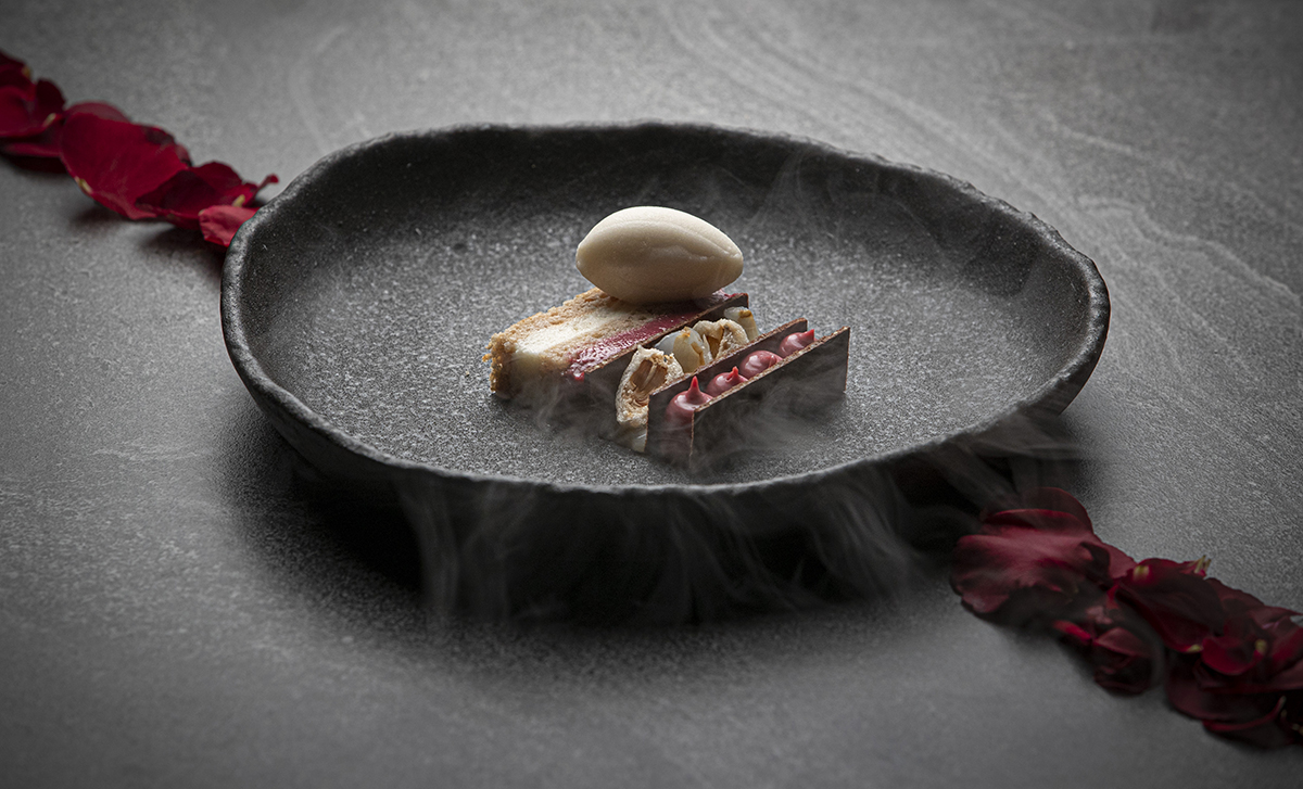 nel. restaurant. Disney degustation 2020. Roses are red, beasts are blue. Image supplied