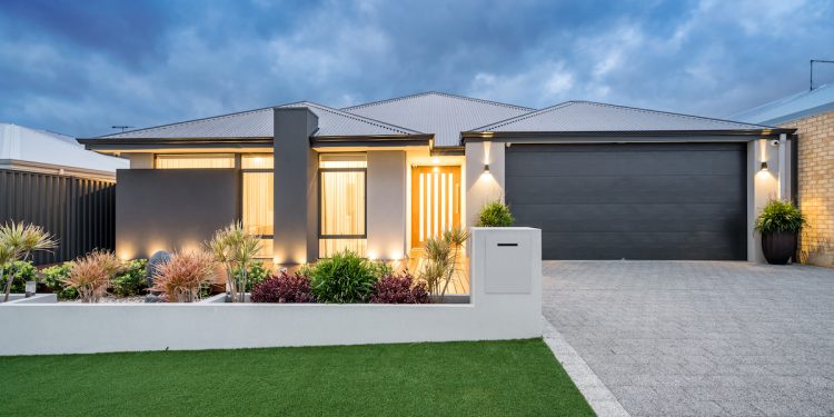 Modern Australian Home. Photographed by bmphotographer. Image via Shutterstock