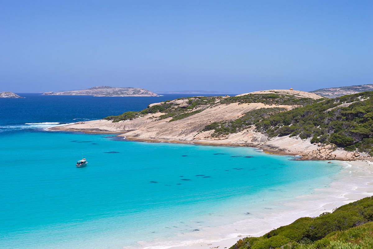 Blue Haven Beach, Esperance. Photographed by Janelle Lugge. Image via Shutterstock