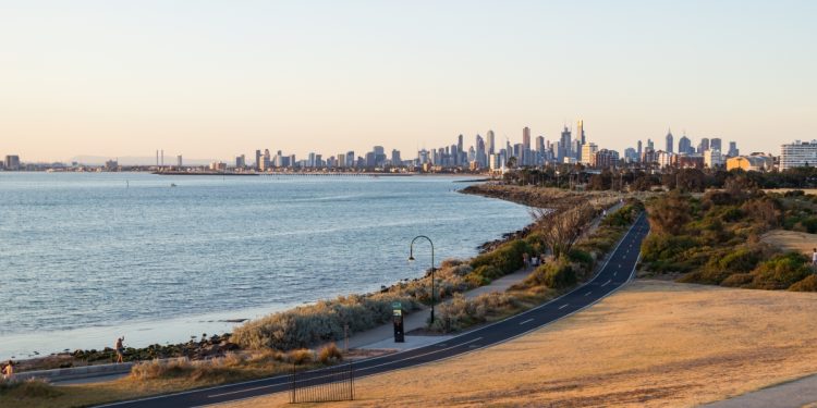 Point Ormond City Skyline Cycling Path Elwood. Photographed by Nils Versemann. Image via Shutterstock.