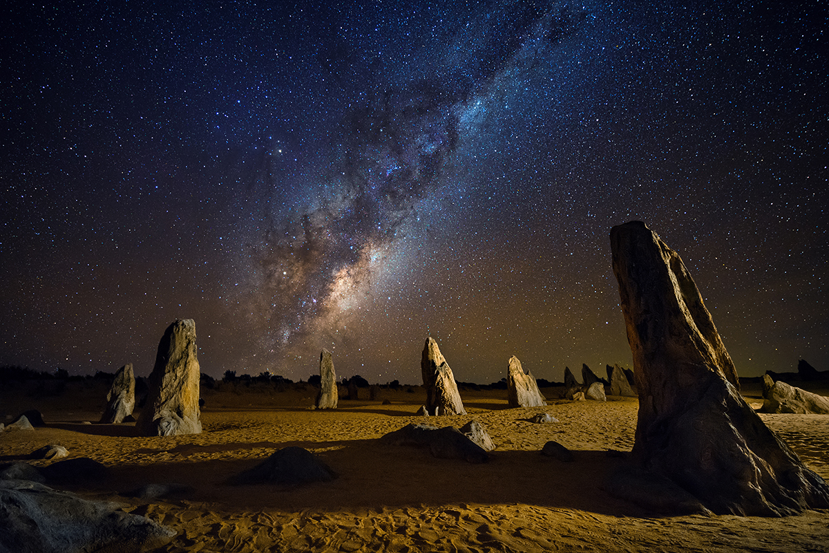 The Pinnacles, Western Australia. Image via Shutterstock, Photographed by sammax chong.