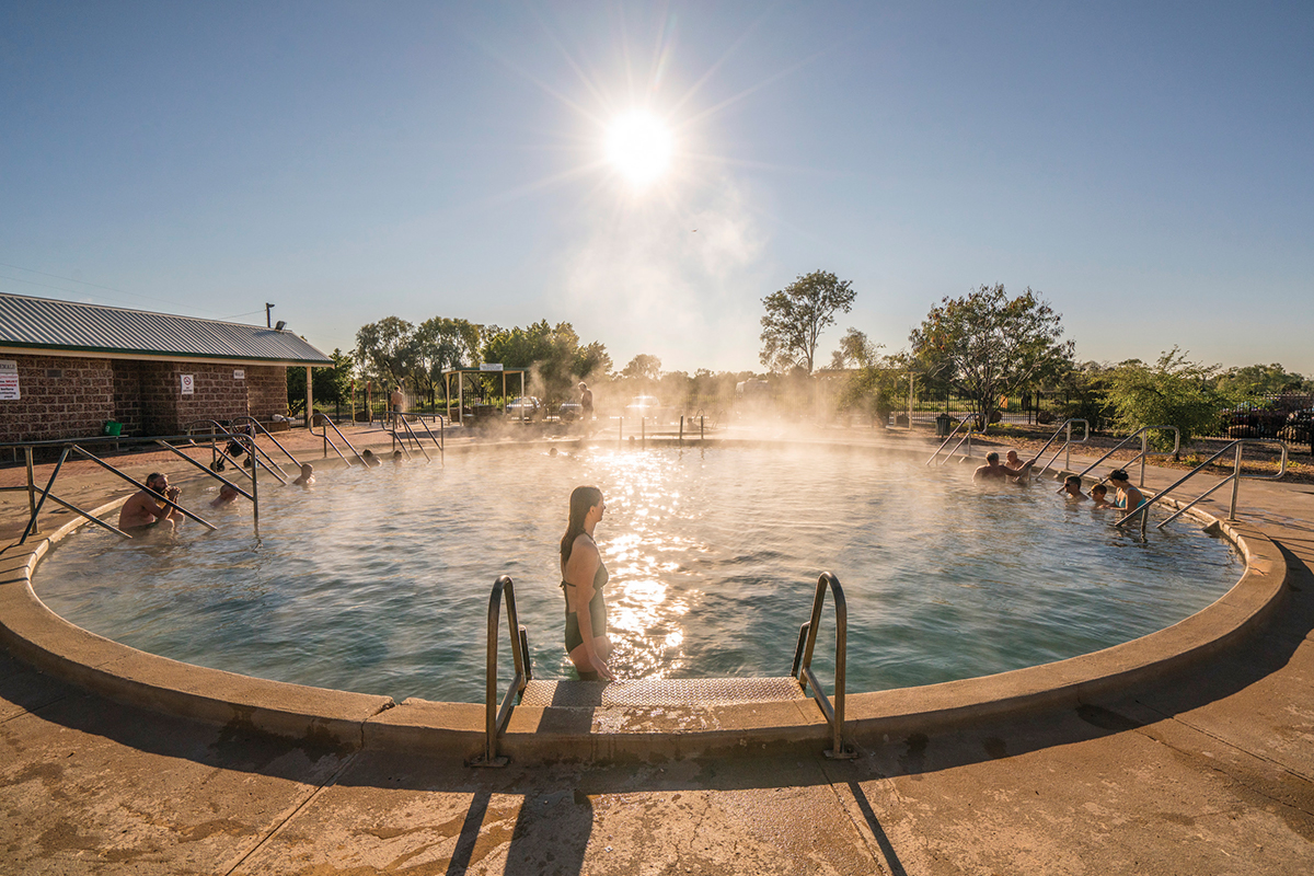 Artesian Bore Baths, Lightning Ridge. Image via Destination NSW