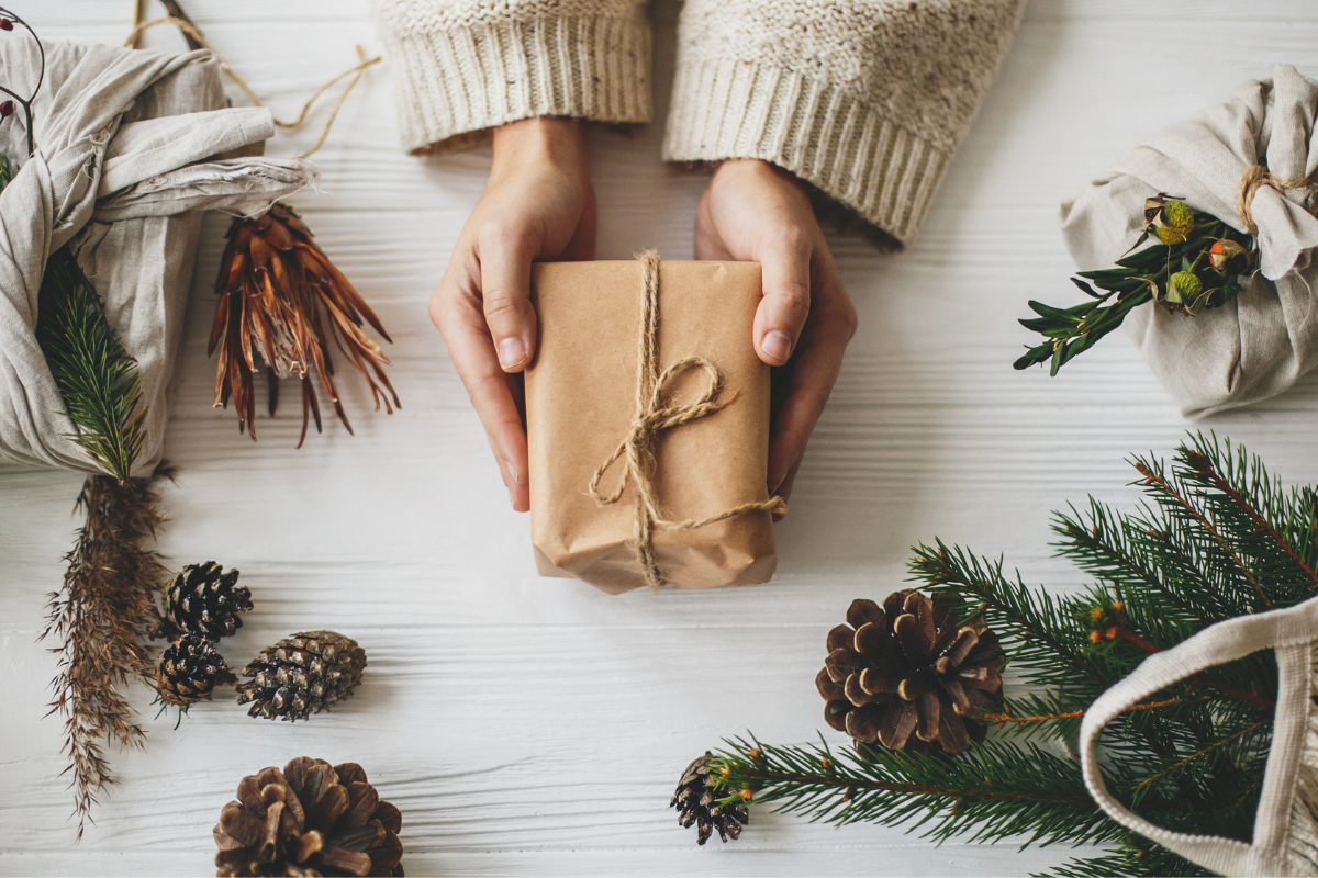 Sustainable Gift Wrapping.