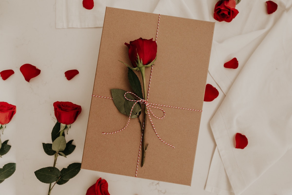 10 Quirky Gift Ideas for Valentine's Day 2021. Photographed by Becca Tapert. Image via Unsplash.
