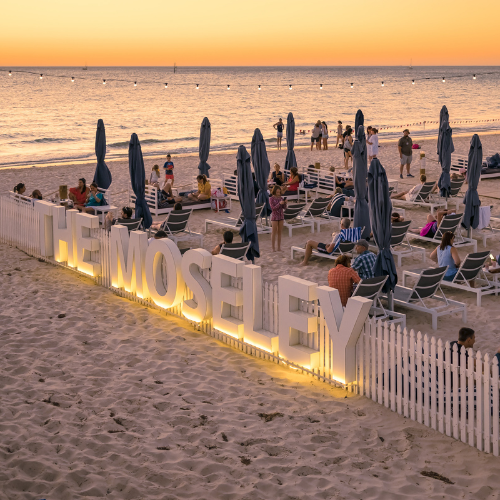 <strong>The Moseley Beach Club</strong>