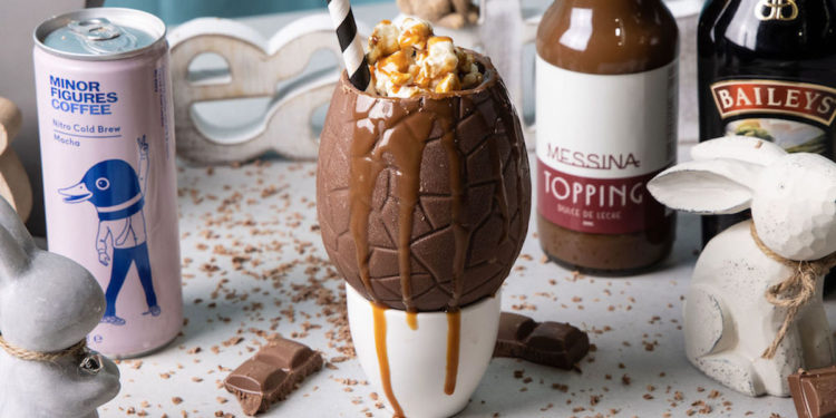 Delivered Easter Dulce de Leche and Lindt Chocolate Cocktails are Here. Cocktail Porter Easter 2021 Australia Home Delivered Cocktails. Image supplied.