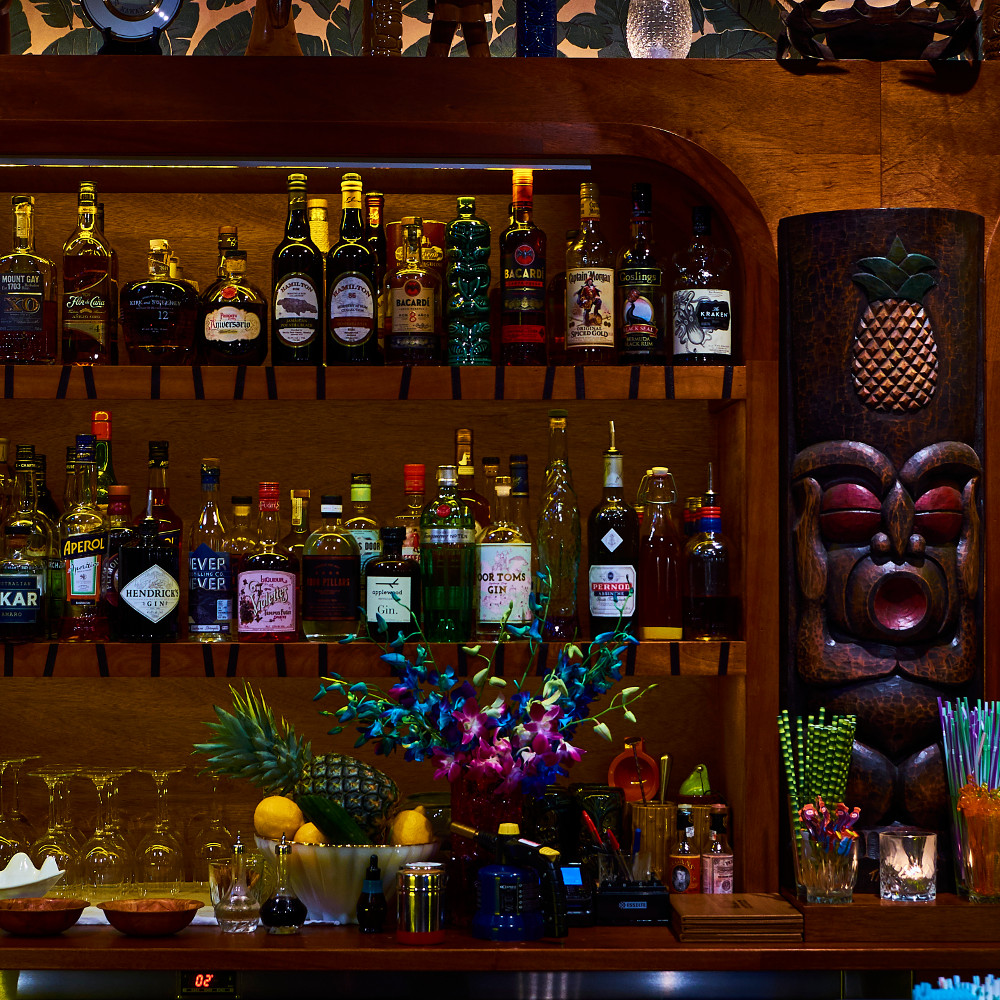 <strong>Jacoby's Tiki Bar</strong>