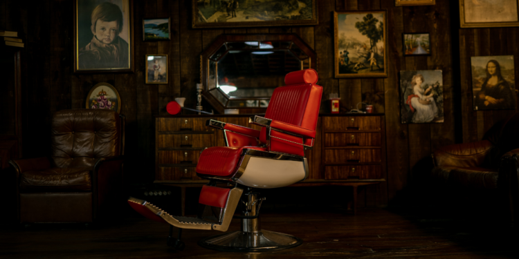 The 10 Best Men’s Barbershop Experiences in Perth. Photographed by André Reis. Image via Unsplash.
