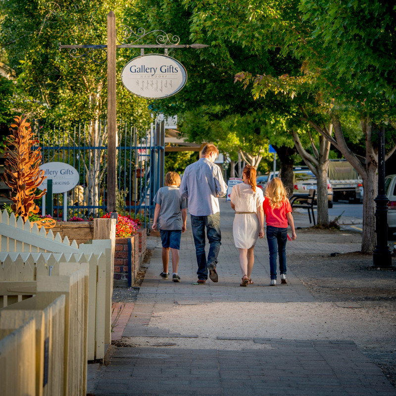 Shop along <strong>Hahndorf's Main Street</strong>