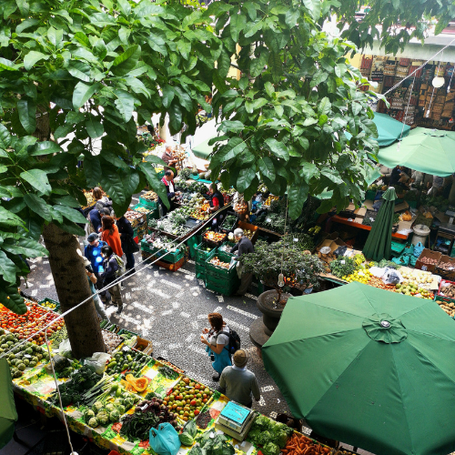 <strong>Kyilla Community Farmers Market</strong>