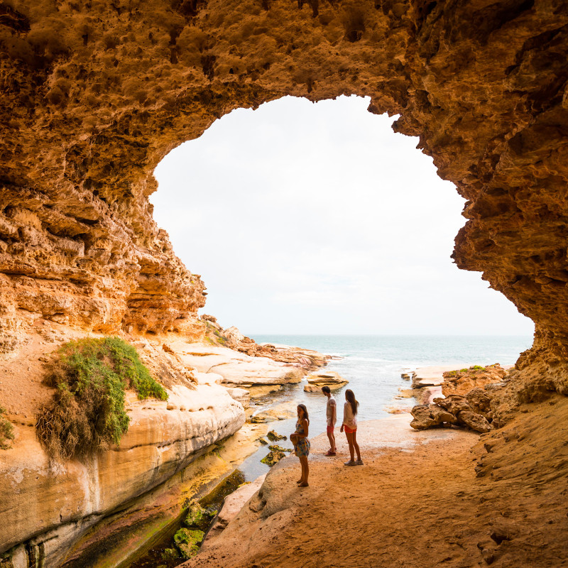 <strong>Woolshed Cave</strong>, Talia