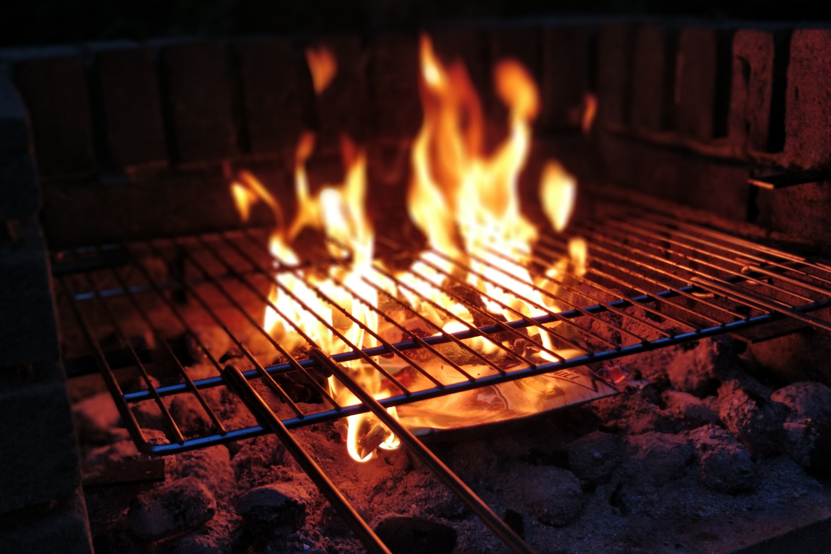Top 8 Barbecue Tips and Tricks From a BBQ Pitmaster. Photographed by Danny De Jong. Image via Unsplash.