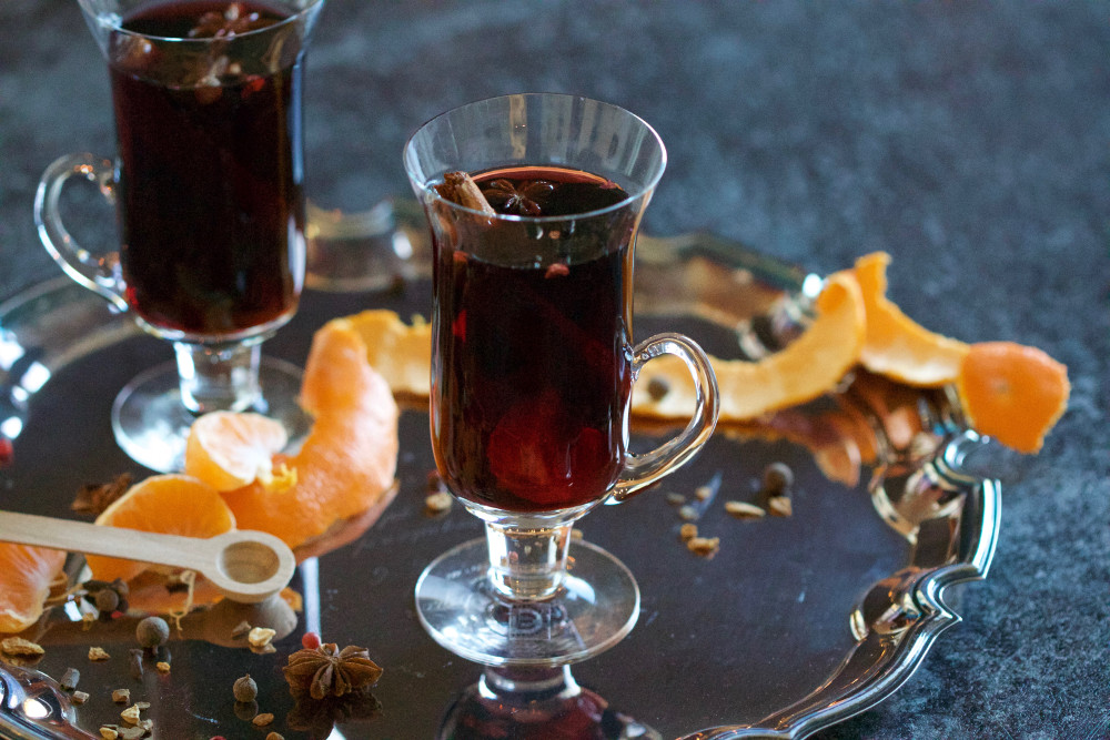 Traditional Mulled Wine Cocktail Drink