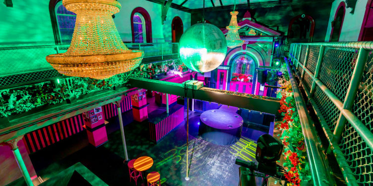 Adelaide Bar Nightclub Drinks South Australia