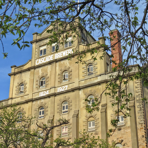 <strong>Cascade Brewery Bar</strong>