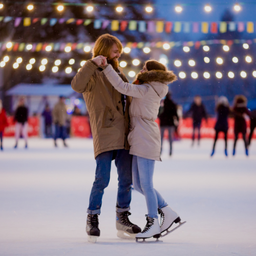 <strong>Iceworld Skating</strong>