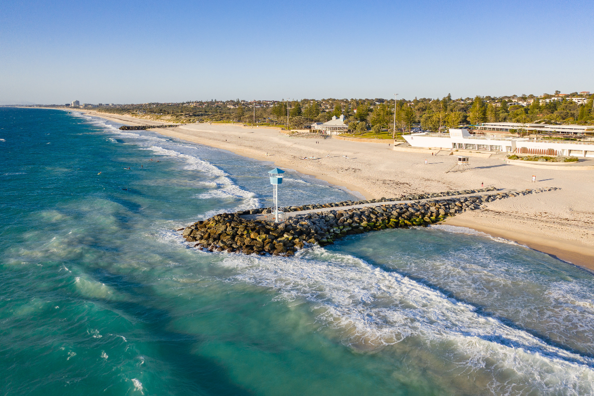 The Top 8 Waterfront Brunch Spots in Perth for 2024. City Beach, Perth. Image via Tourism Western Australia.