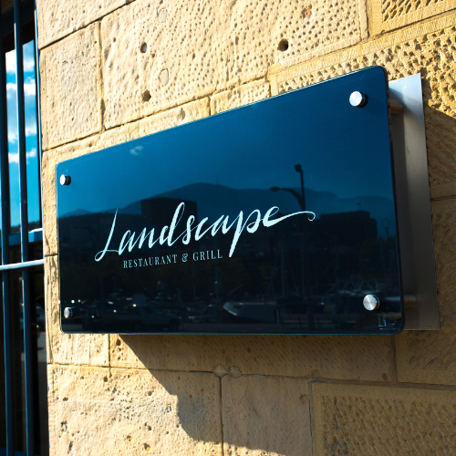 <strong>Landscape Restaurant & Grill</strong>