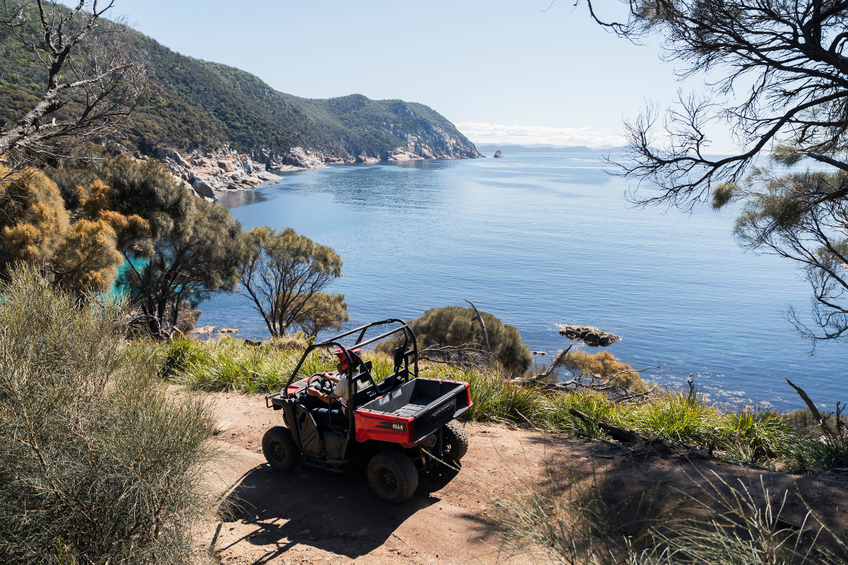 4WD driving, Tasmania. Image via Tourism Tasmania