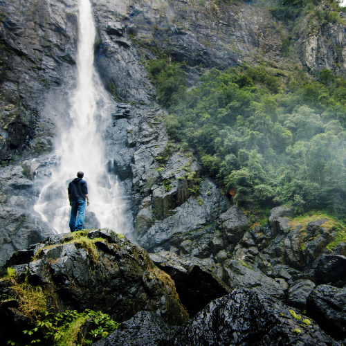 <strong>Ellenborough Falls</strong>