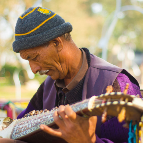 <strong>Seya Moi & Jalali</strong>