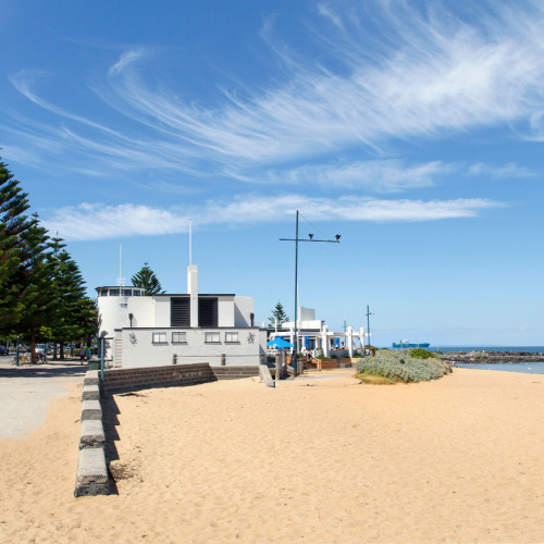 <strong>Williamstown Beach</strong>