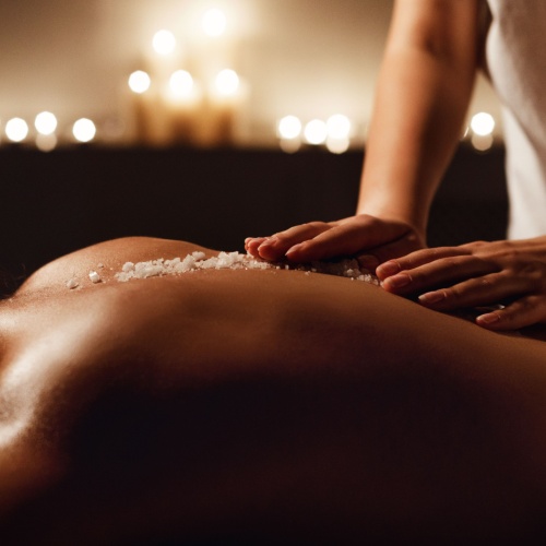 <strong>Aquarius Health & Medispa</strong>
