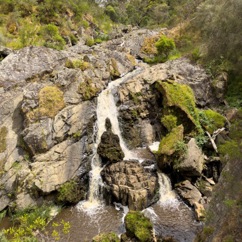 <strong>Hindmarsh Falls</strong>