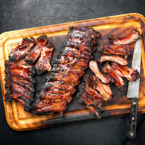 <strong>Elements Smokehouse and Bar</strong>