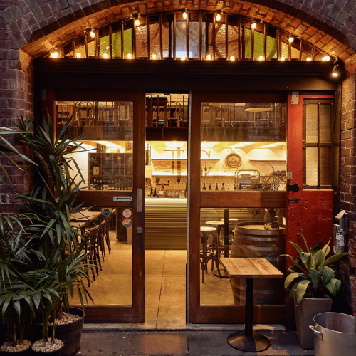 <strong>Myrtle Wine Bar</strong>