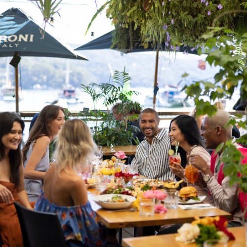 <strong>Waterfront Cafe & General Store</strong>
