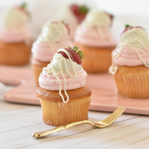 <strong>Cakes by Judy C</strong>