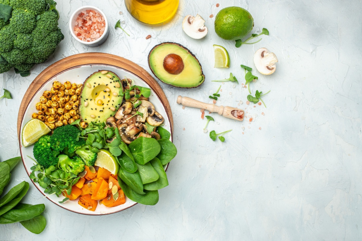 Top 5 Best Foods to Maintain a Healthy Lifestyle. Photography by sweet marshmallow. Image via Shutterstock