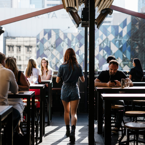<strong>Goldilocks Rooftop Bar</strong>
